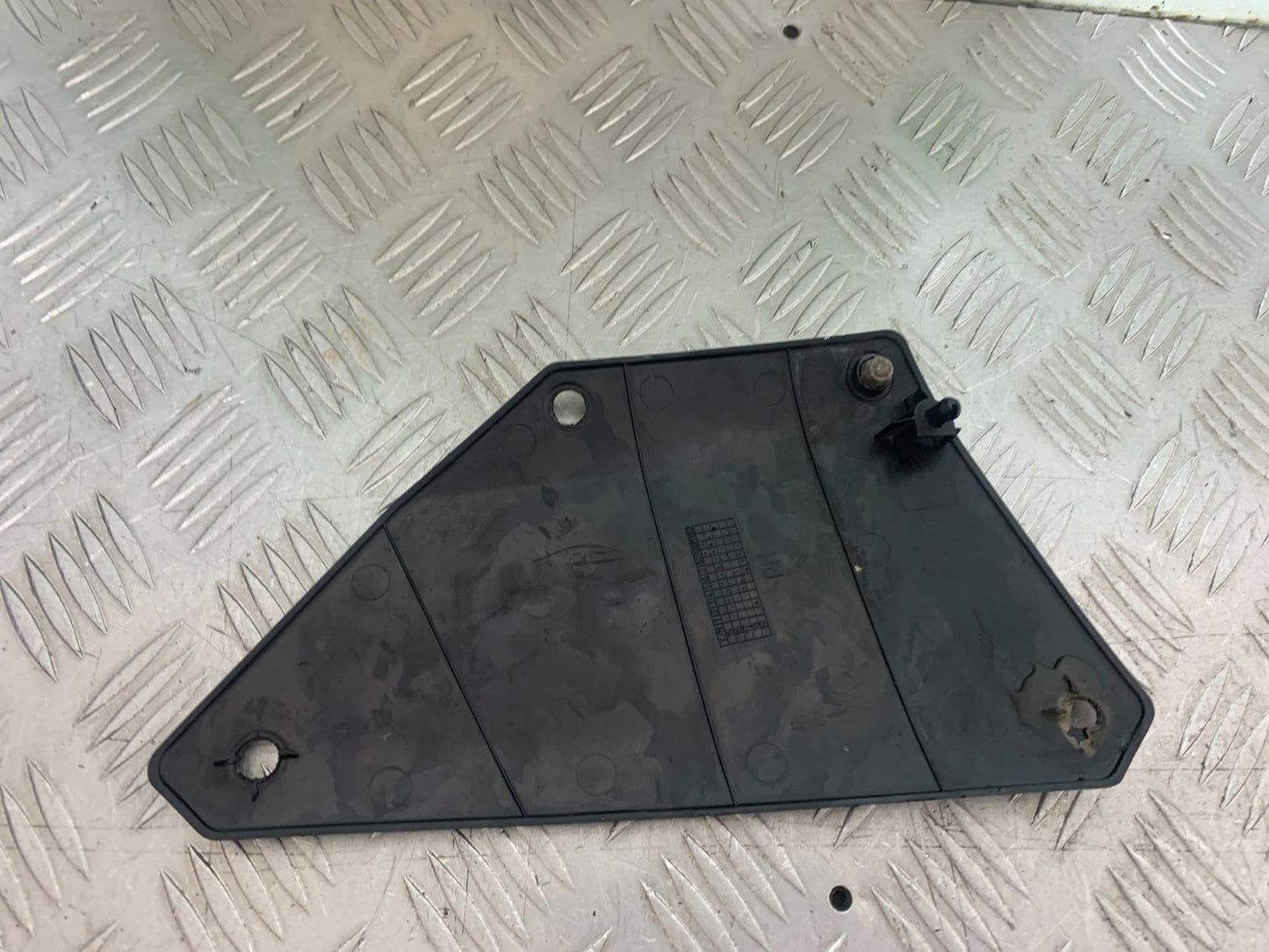 ROYAL ENFIELD HIMALAYAN 411 RIGHT SEAT PANEL YEAR 2018-2023 (CMB1322)