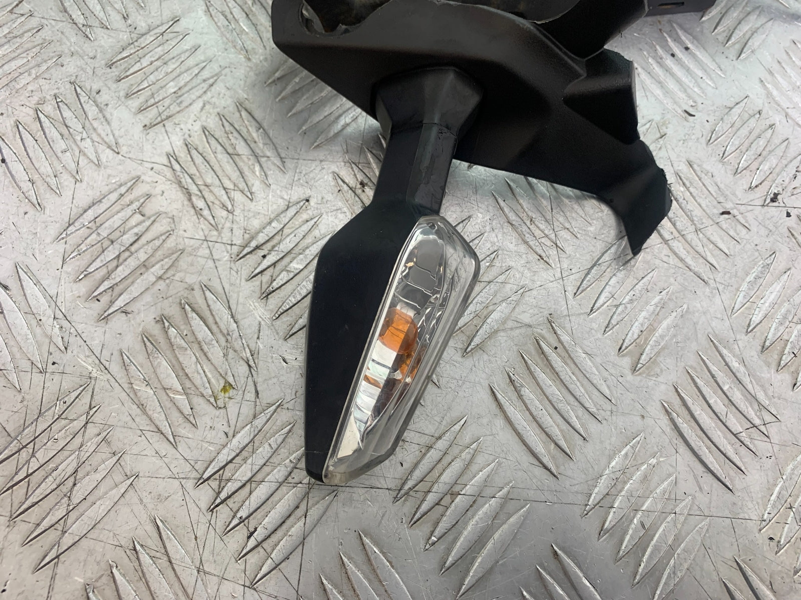 KAWASAKI Z125 Z 125 REAR INDICATOR YEAR  2018-2023 (CMB1167)