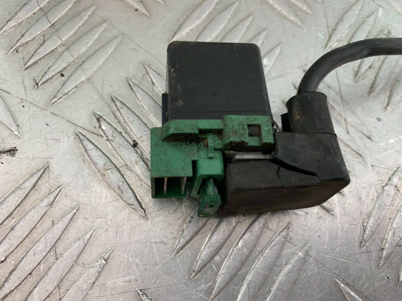 HONDA XL125 VARADERO STARTER SOLENOID  YEAR 2001-2006  (CMB1304)