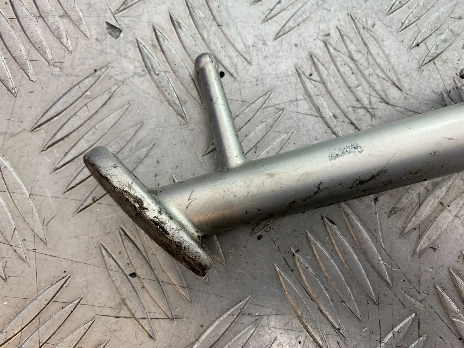 TRIUMPH SPEED TRIPLE R 1050 SIDE STAND  2009 (CMB1183)