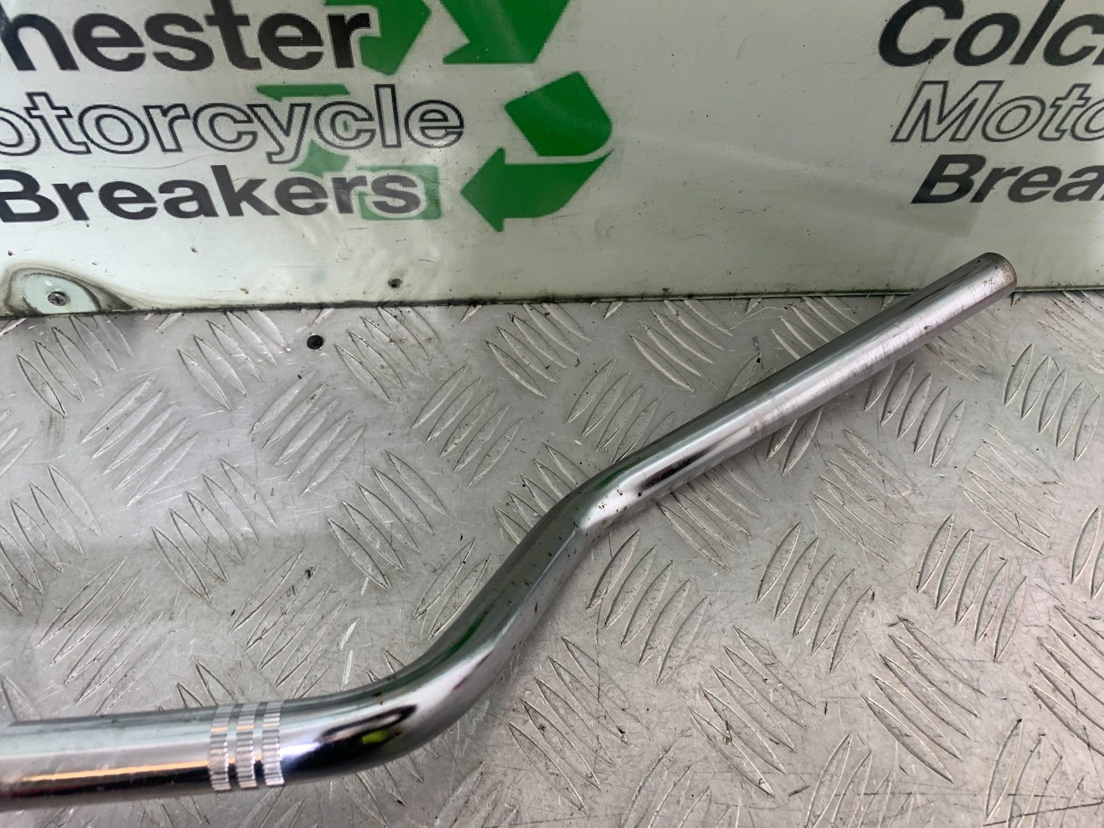 SUZUKI GP100 GP 100 HANDLEBARS   YEAR 1978-1988 (CMB1259)