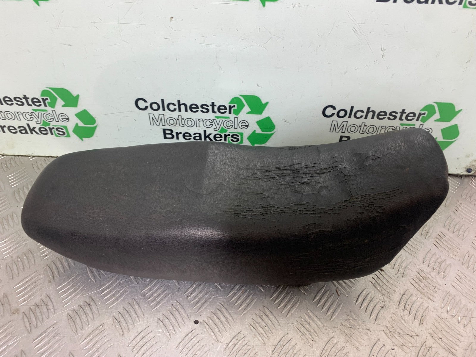 HONDA CG125 CG 125 SEAT  YEAR 1998-2000 (CMB1282)