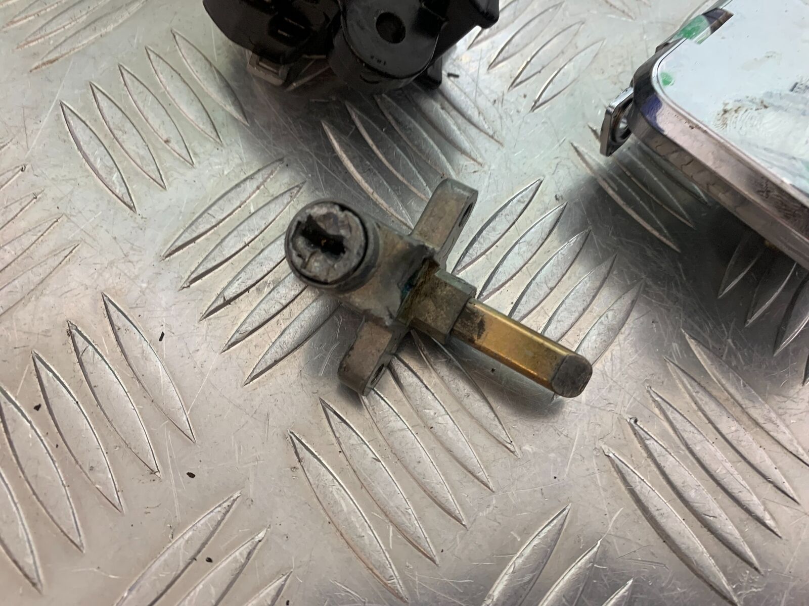 KAWASAKI ER5 ER 5 LOCKS AND KEYS  YEAR 1997-2007 (CMB1003)
