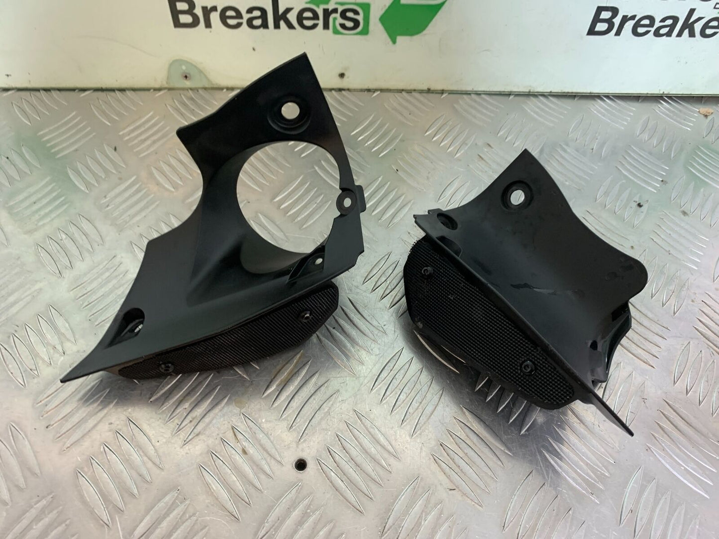 YAMAHA MT 125 MT125 LEFT AND RIGHT COVERS  YEAR 2021-2024 ABS (CMB1010)