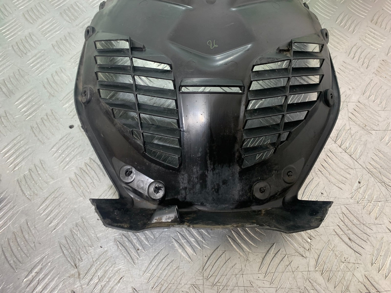 YAMAHA XMAX 125 XMAX-125 GRILL YEAR 2015-2020  (CMB1266)