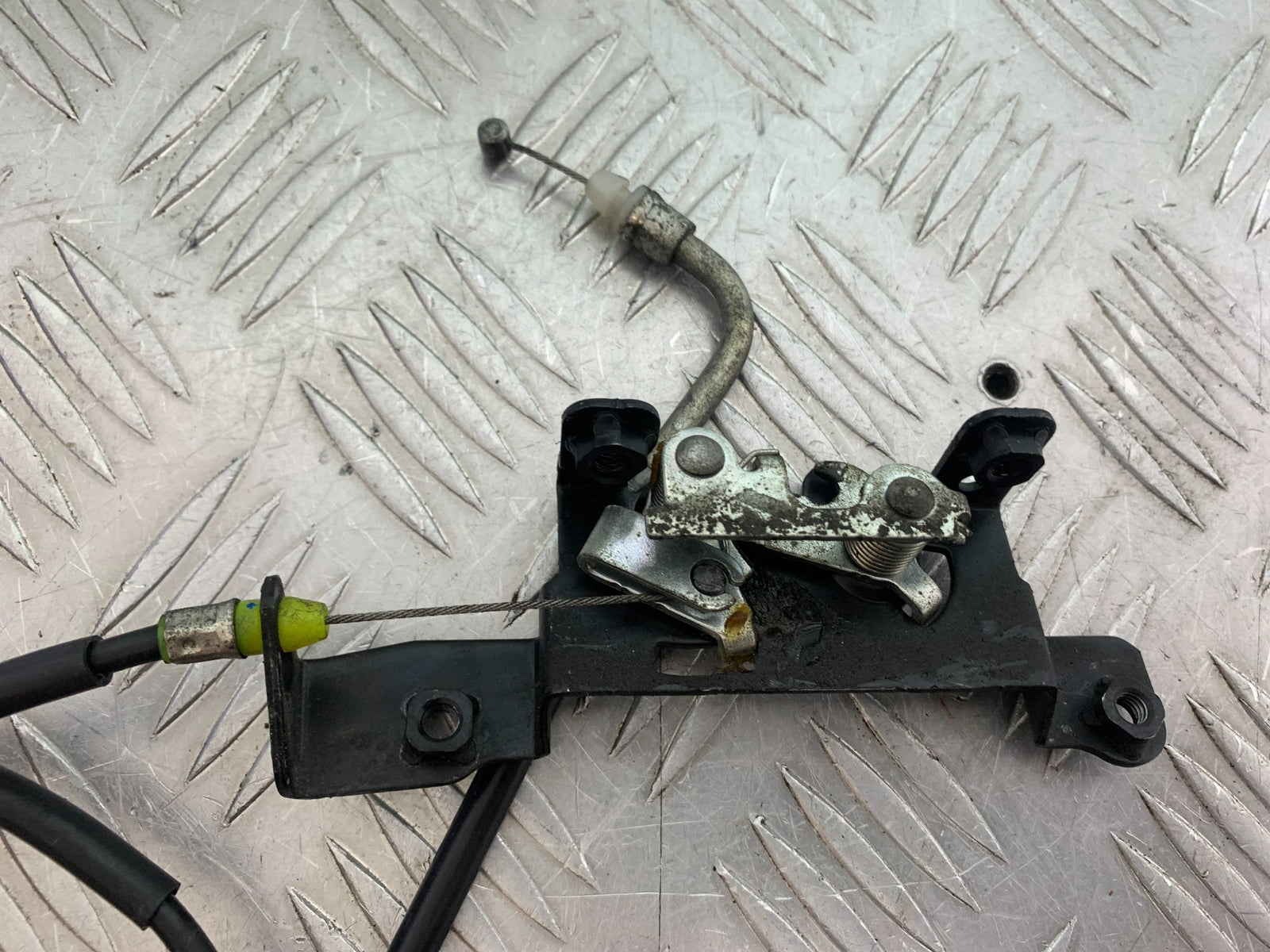 HONDA NC750 NC 750 S SEAT CATCH AND CABLE 2016-2020 (CMB1146)