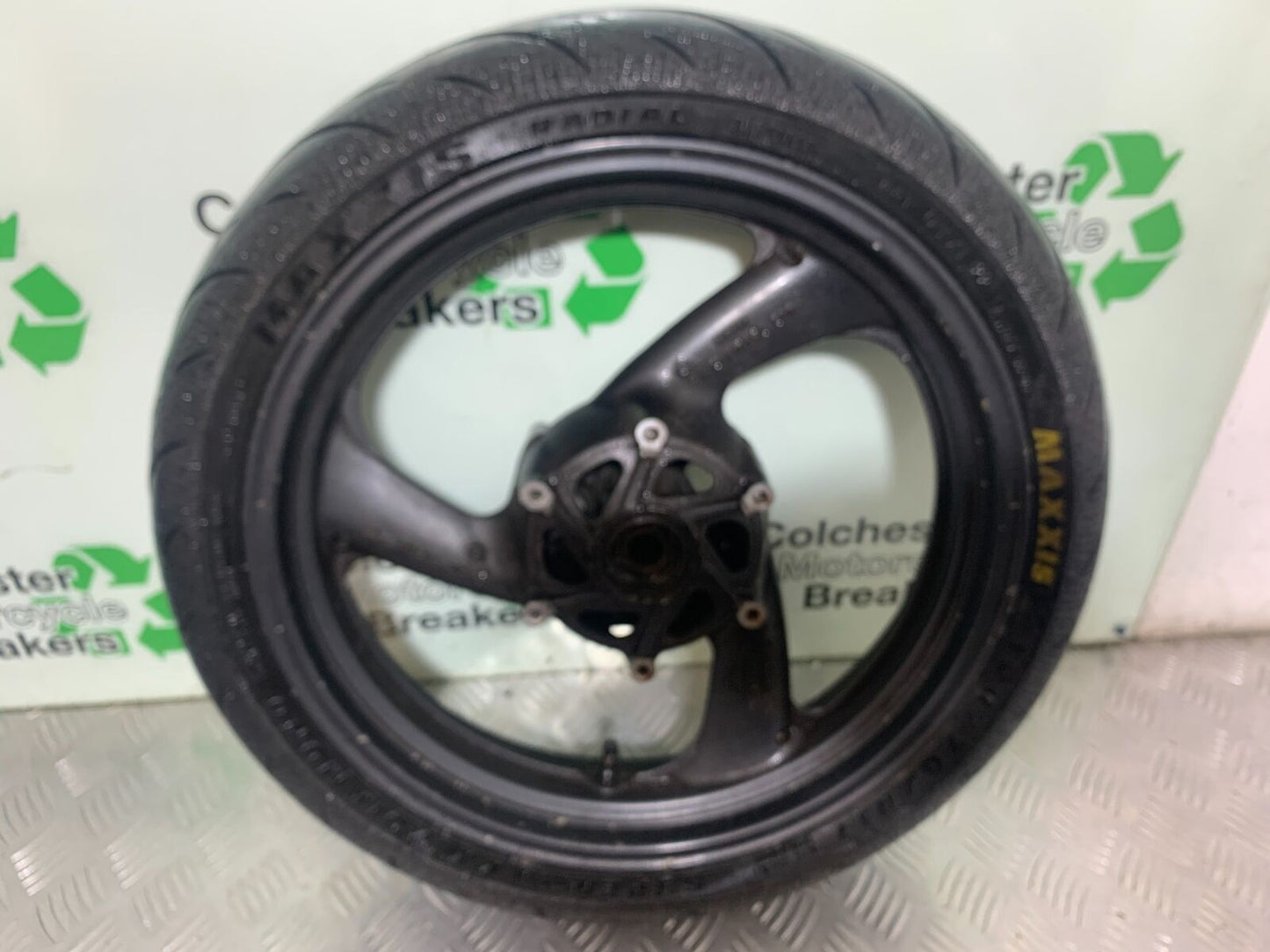 YAMAHA XJR1300 XJR 1300 FRONT WHEEL  YEAR 1999-2003 (CMB1055)