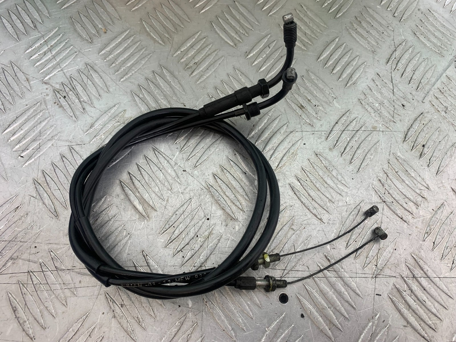 HONDA NT 700 V DEAUVILLE THROTTLE CABLES   YEAR 2006-2011 (CMB1211)