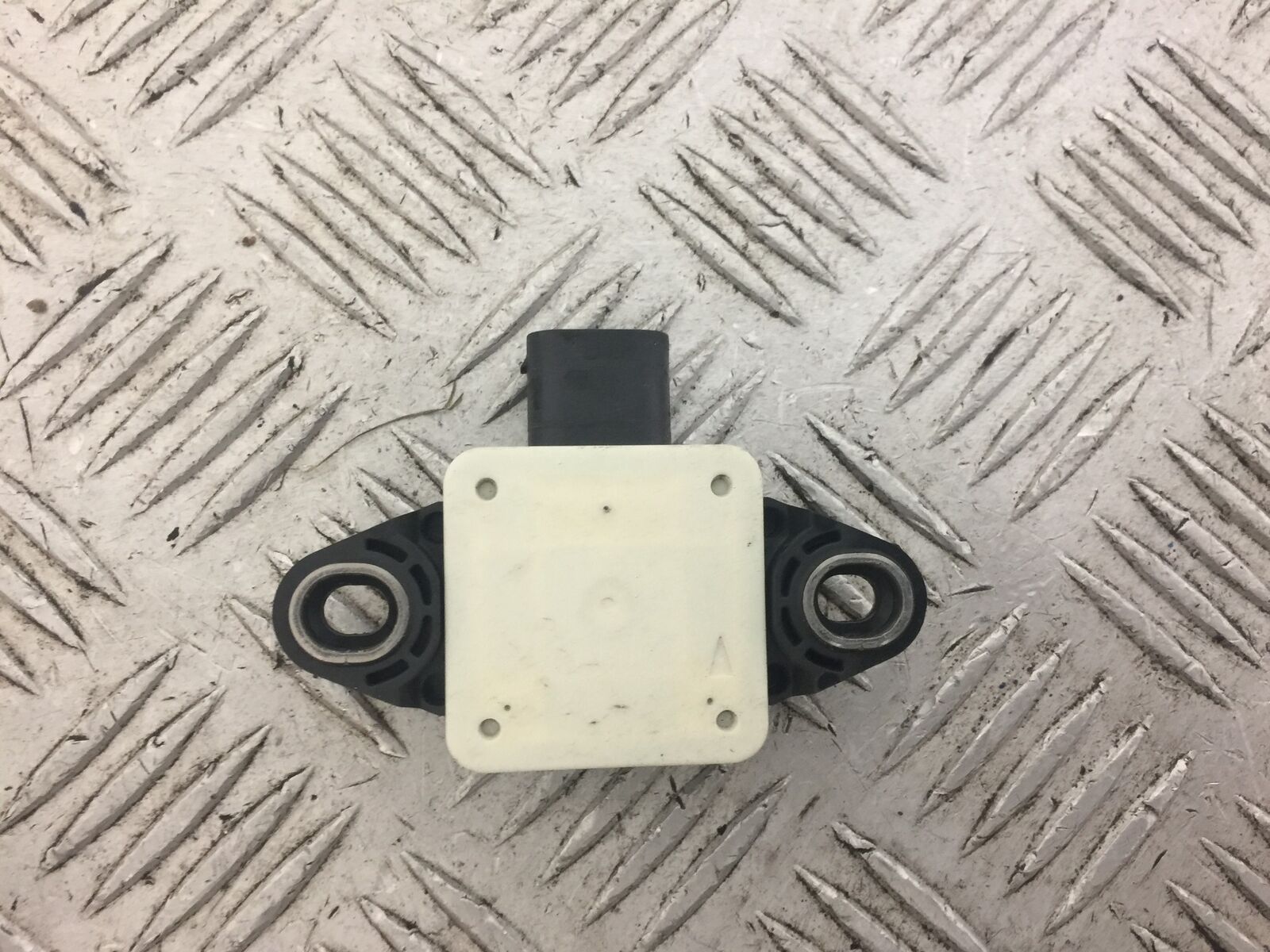 BMW S1000 R IGNITION RELAY   YEAR 2018  (STOCK 645)