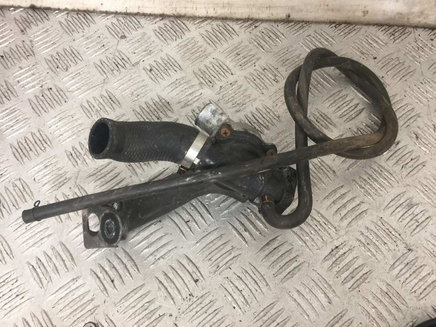 KAWASAKI ZZR600 ZZR 600 E THERMOSTAT  YEAR 1994-05 (STOCK 876)