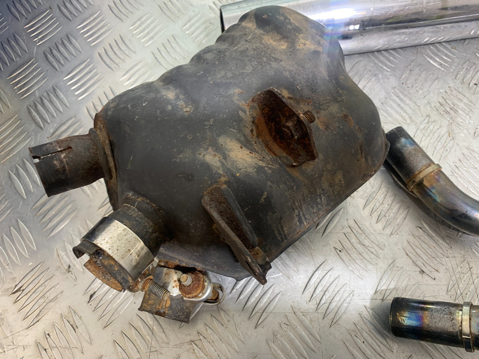 KAWASAKI VN1500 CLASSIC EXHAUST  YEAR 1999 -2006 (CMB1166)