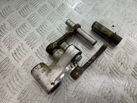 KAWASAKI KLR250 KLR 250 REAR SHOCK LINKAGE  YEAR 1984-2001 (CMB1225)