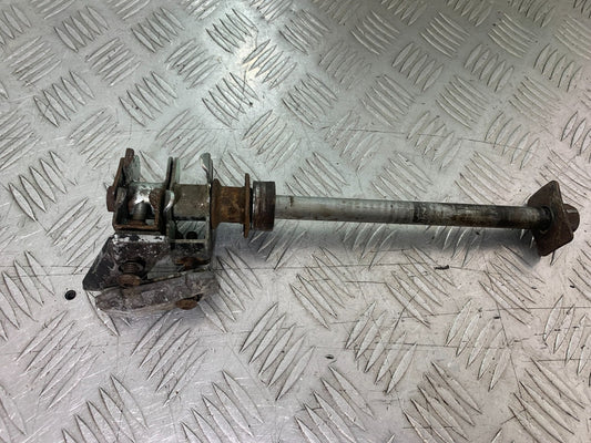 SUZUKI SV650 SV 650 mk1 REAR WHEEL SPINDLE   YEAR 1999-2002 (CMB1208)