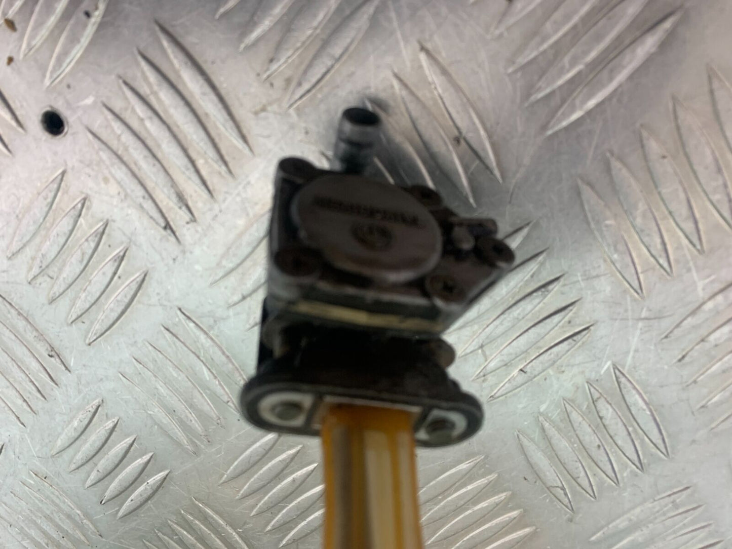 YAMAHA XJR1300 XJR 1300 PETROL TAP YEAR 1999-2003 (CMB1055)