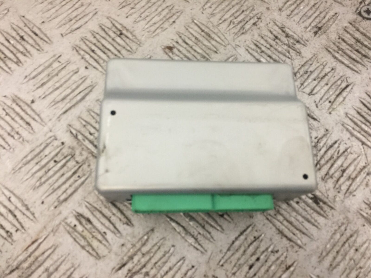 YAMAHA FJR1300 FJR 1300 ABS CONTROL BOX   YEAR 2001-05 (STOCK 814)