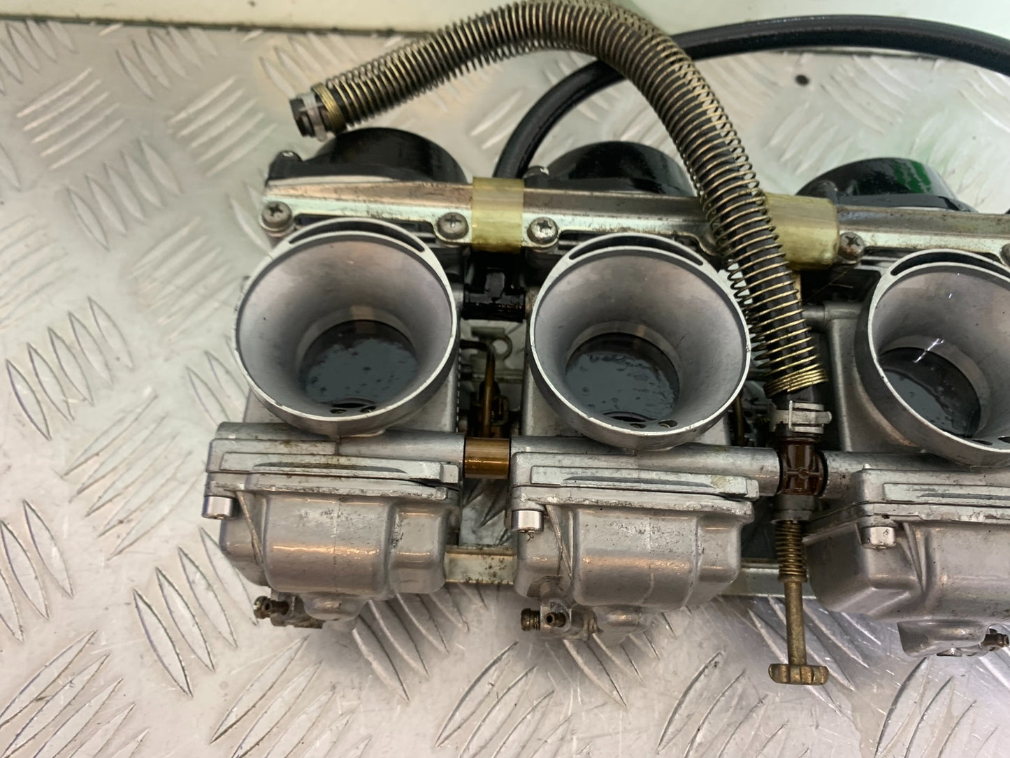 SUZUKI GSF1200  GSF 1200 BANDIT CARBS YEAR 1997-2000 (CMB1149)