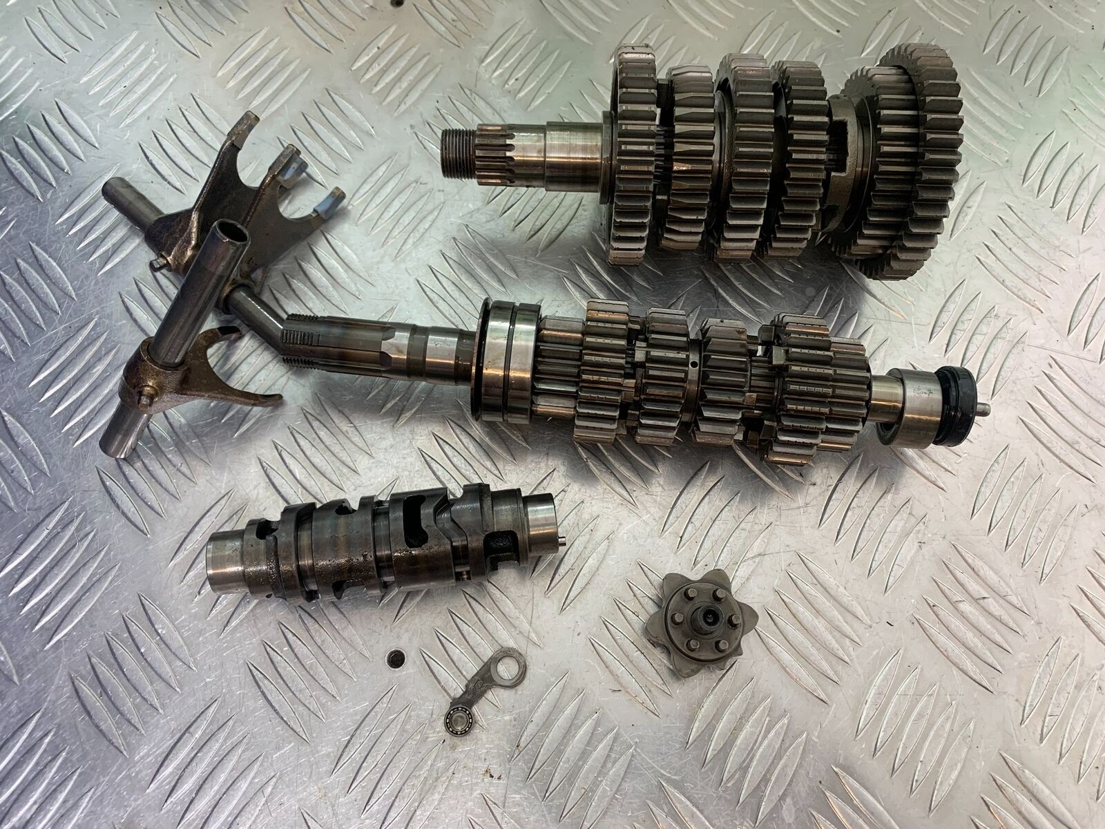SUZUKI GSXR1000 GSXR 1000 GEARBOX 2009-2016 (CMB1049)