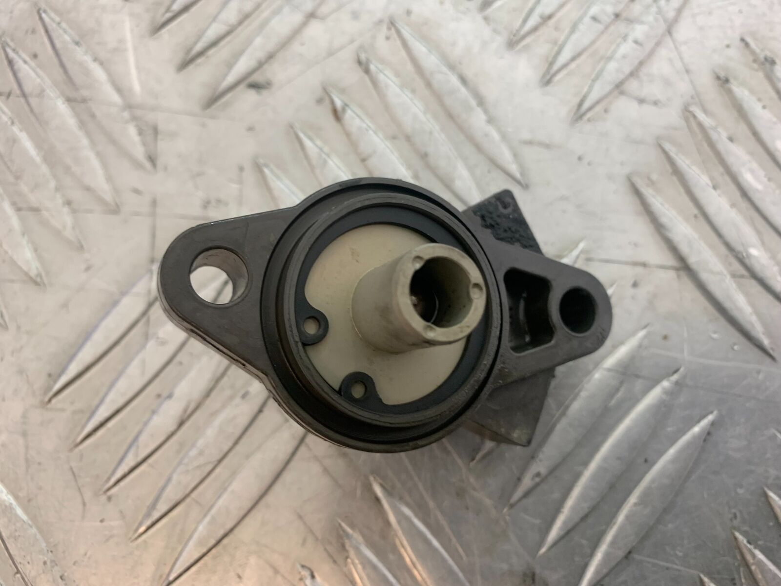 KTM 990 SUPERMOTO T CLUTCH SLAVE CYLINDER  YEAR 2010-2011  (CMB1127)