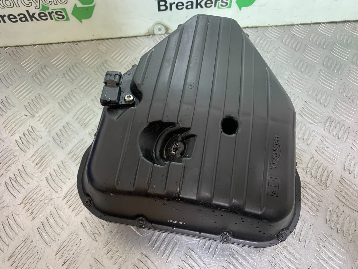 TRIUMPH SPEED TRIPLE R 1050 AIRBOX   2009 (CMB1183)