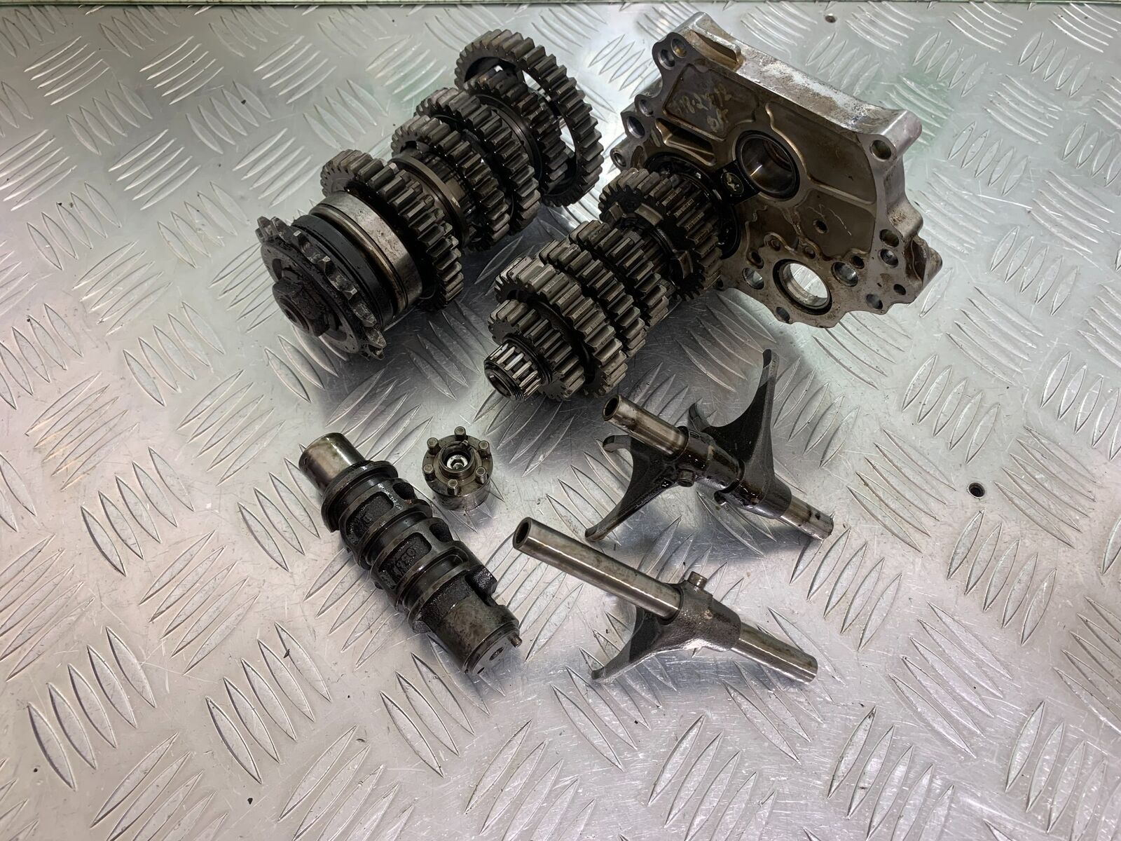 KAWASAKI NINJA 650 GEARBOX  YEAR 2017-2019 (CMB1018)