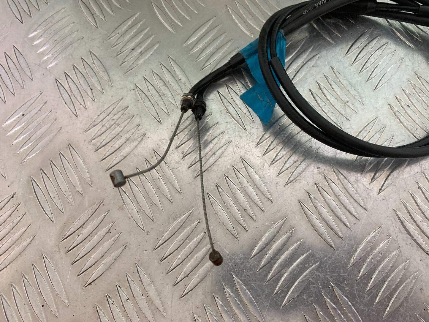 TRIUMPH 675 STREET TRIPLE THROTTLE CABLES  YEAR 2008 (STOCK 984)