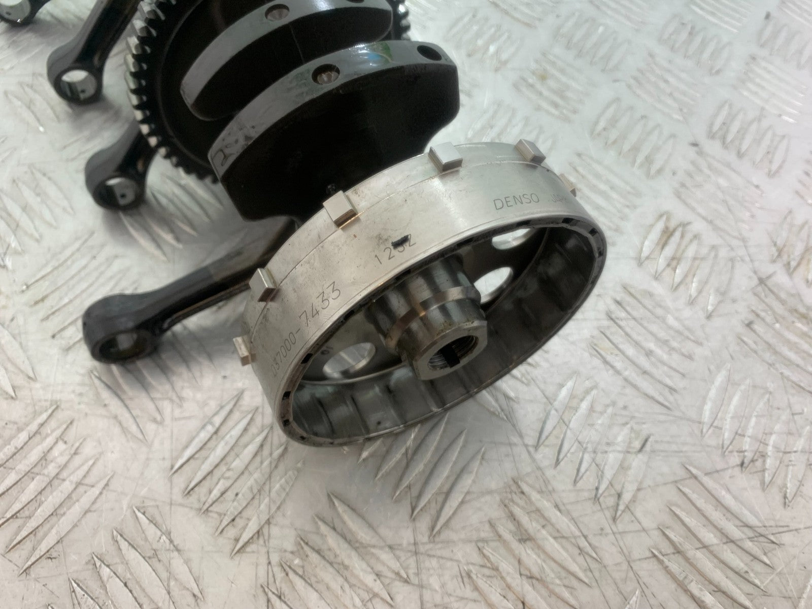 HONDA CBR1000 rr FIREBLADE CRANKSHAFT AND RODS    2008-2011 (CMB1253)