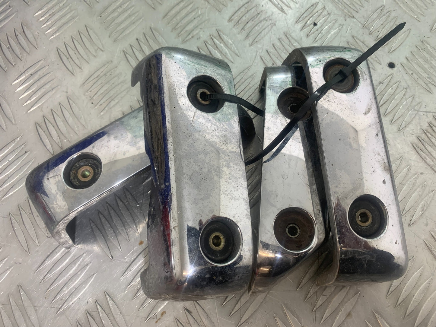 YAMAHA XV535 XV 535 VIRAGO ENGINE COVERS   YEAR 1994-02 (CMB1139)