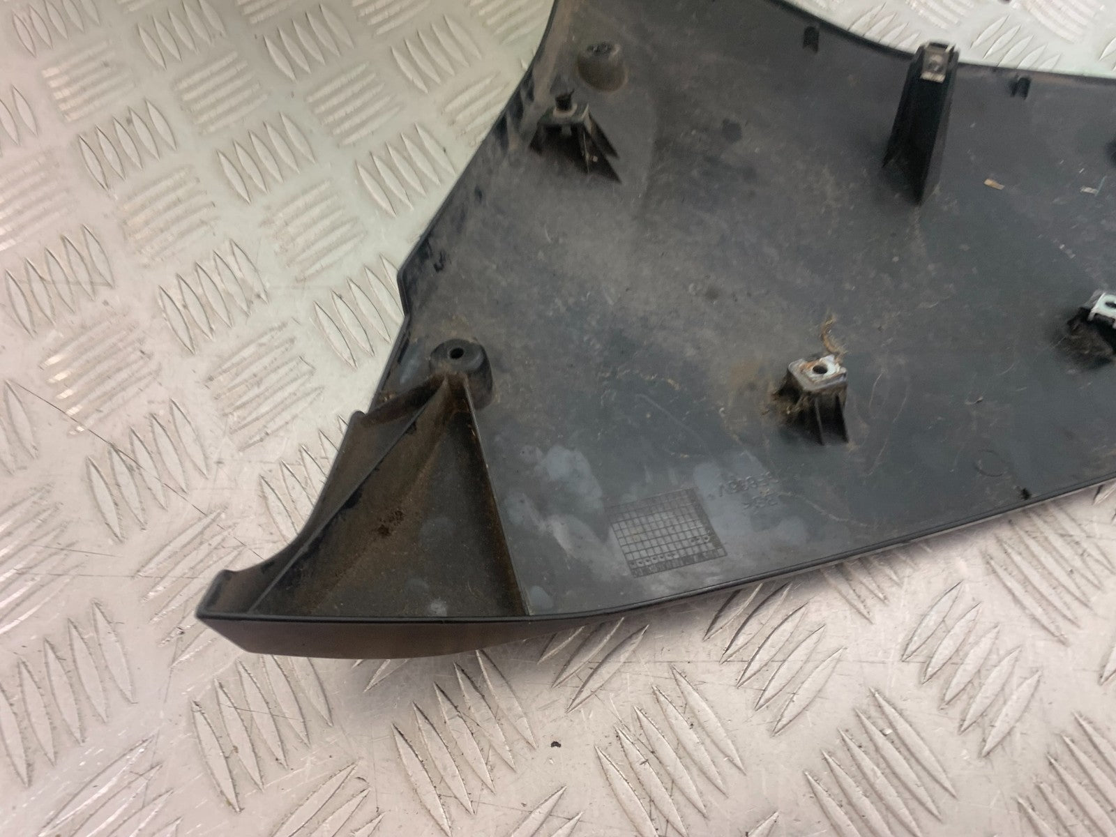 YAMAHA YZF-R125 YZF 125 RIGHT FAIRING PANEL  YEAR 2019-2022 (CMB1263)