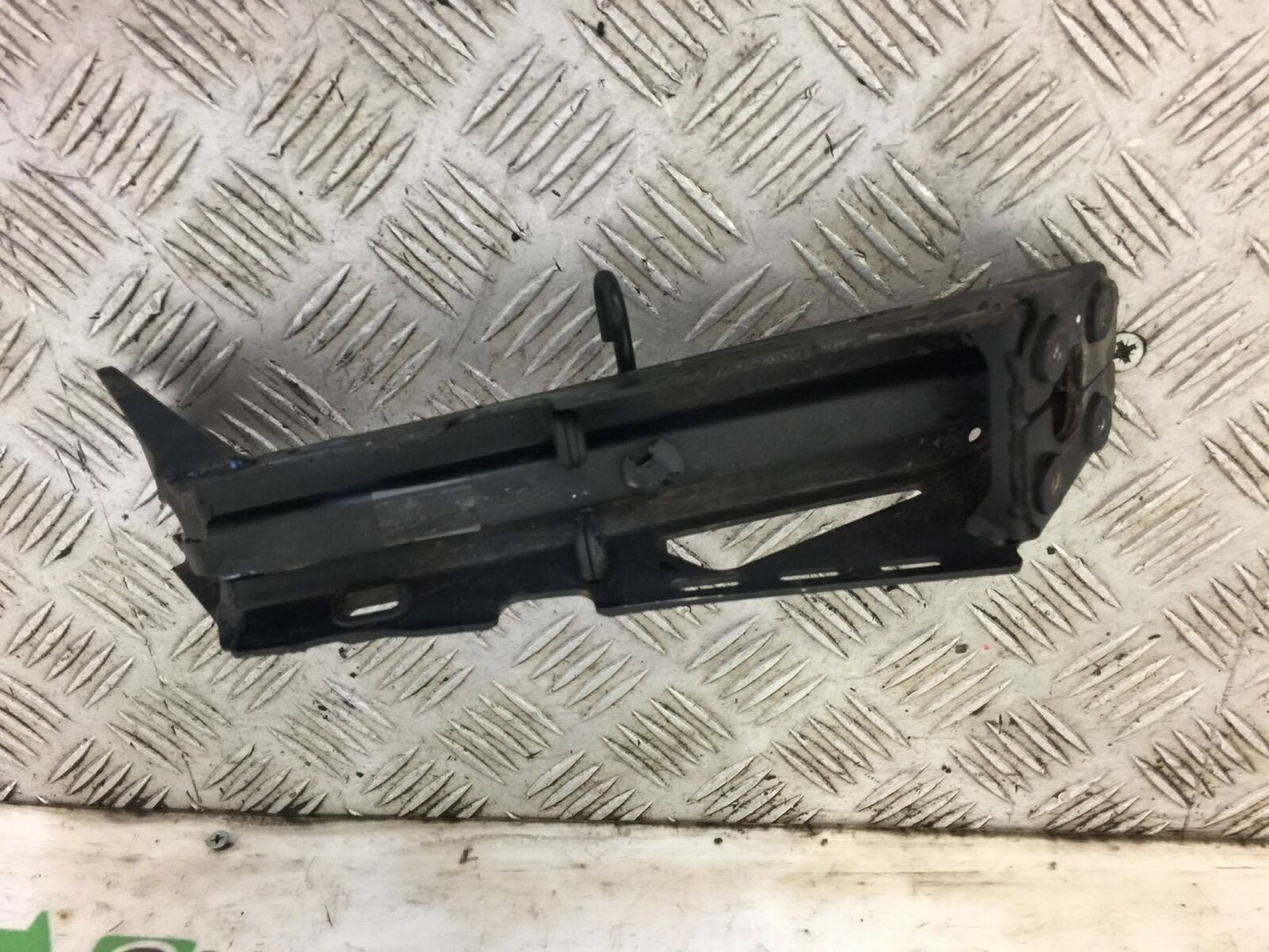 KAWASAKI NINJA 250 SL BX250 NUMBER PLATE BRACKET  YEAR 2017 (STOCK 479)