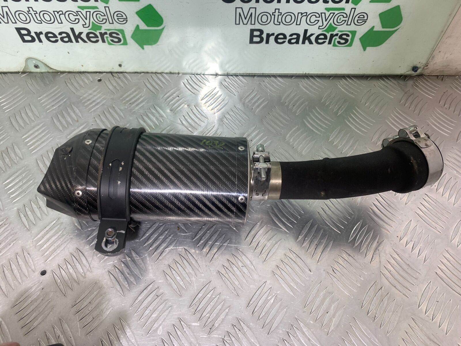 HONDA KAWASAKI SUZUKI KTM YAMAHA CARBON RACE SILENCER  59MM  (CMB1032)