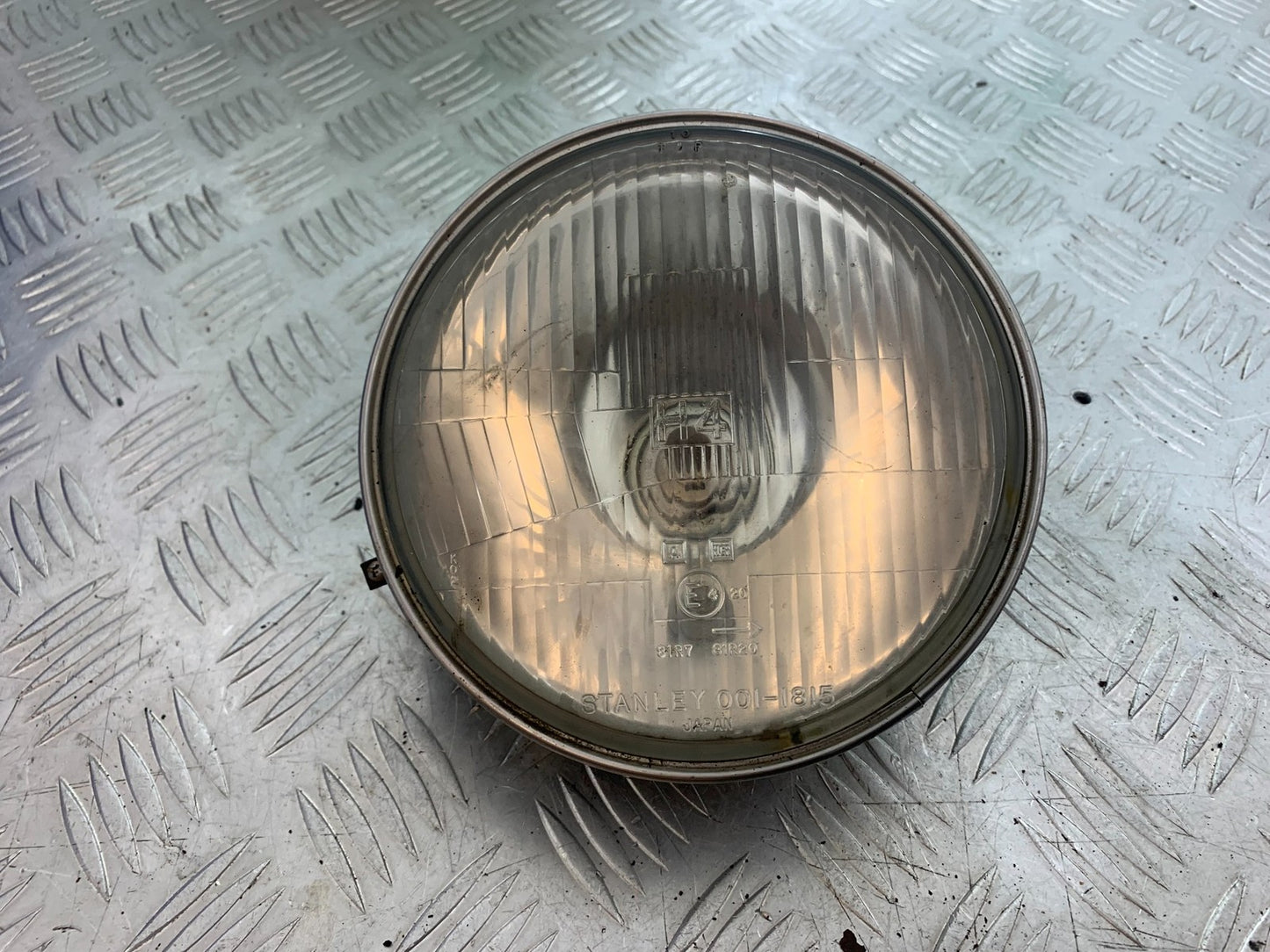 HONDA GL500 GL 500 SILVERWING HEADLIGHT   YEAR 1981-82 (CMB1168)