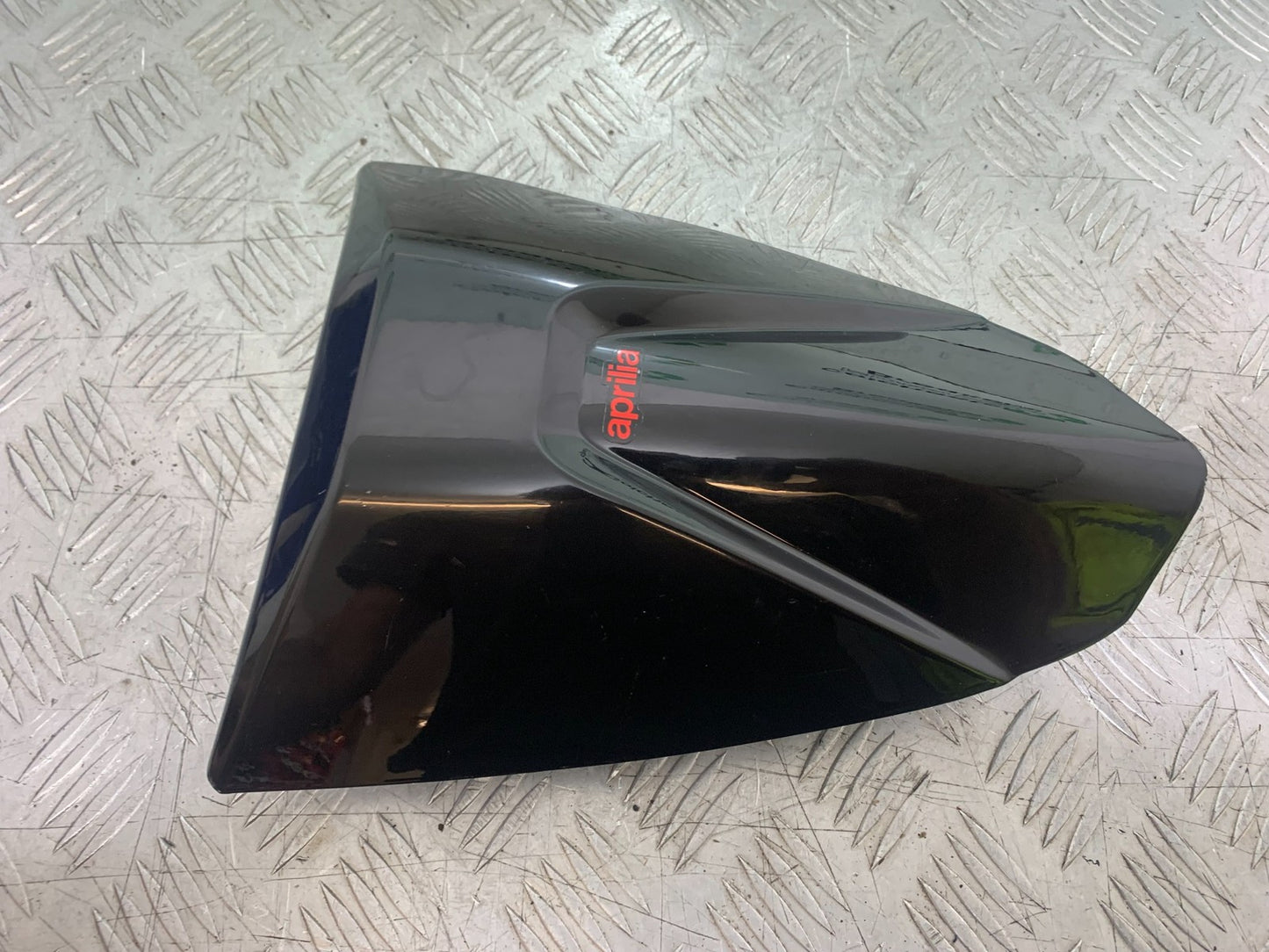 APRILIA RSV1000 R FACTORY MILLE REAR SEAT COWL  2004-09 (CMB1203)