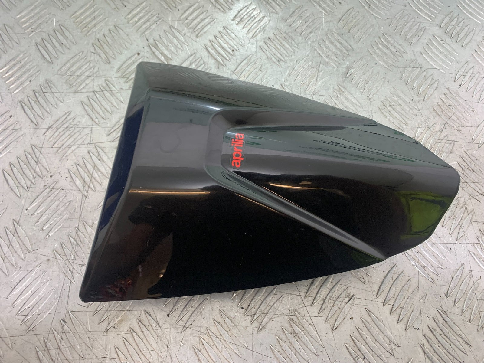 APRILIA RSV1000 R FACTORY MILLE REAR SEAT COWL  2004-09 (CMB1203)