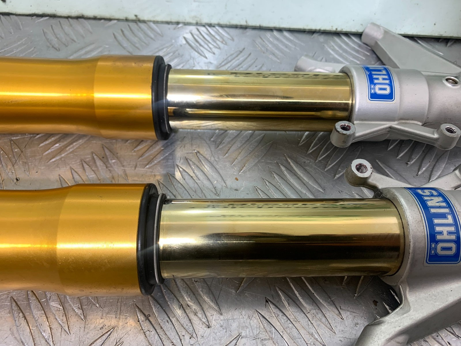 DUCATI 1198 S OHLINS FORKS   YEAR 2009-2011 (CMB1219)