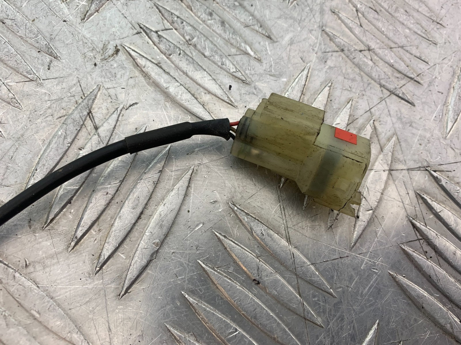HONDA CBR1000 rr FIREBLADE GEAR INDICATOR YEAR 2006 (CMB1220)