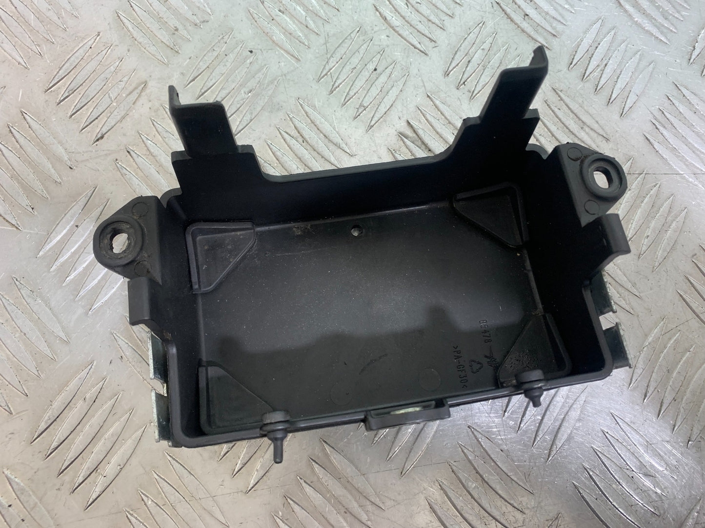 MV AGUSTA 800 F3 BATTERY TRAY   YEAR 2013-2016 (CMB1152)
