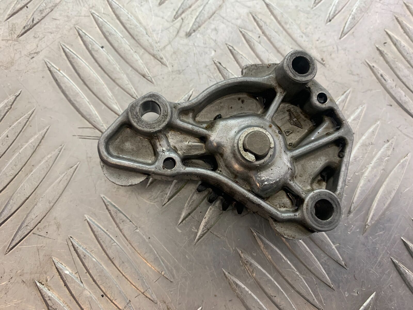 HONDA CBR125 CBR 125 OIL PUMP YEAR 2008 - 2010