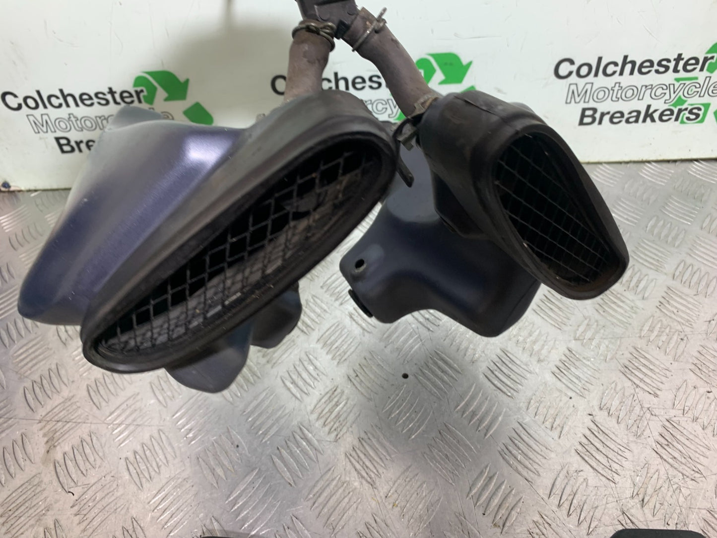 KAWASAKI ZX9R ZX9 R AIR TUBES YEAR 1998-1999 (CMB1329)