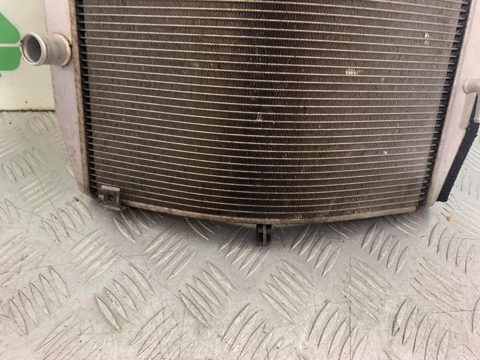 KAWASAKI ZX10R ZX10 R AKRAPOVIC RADIATOR  2008-2010 (CMB1206)