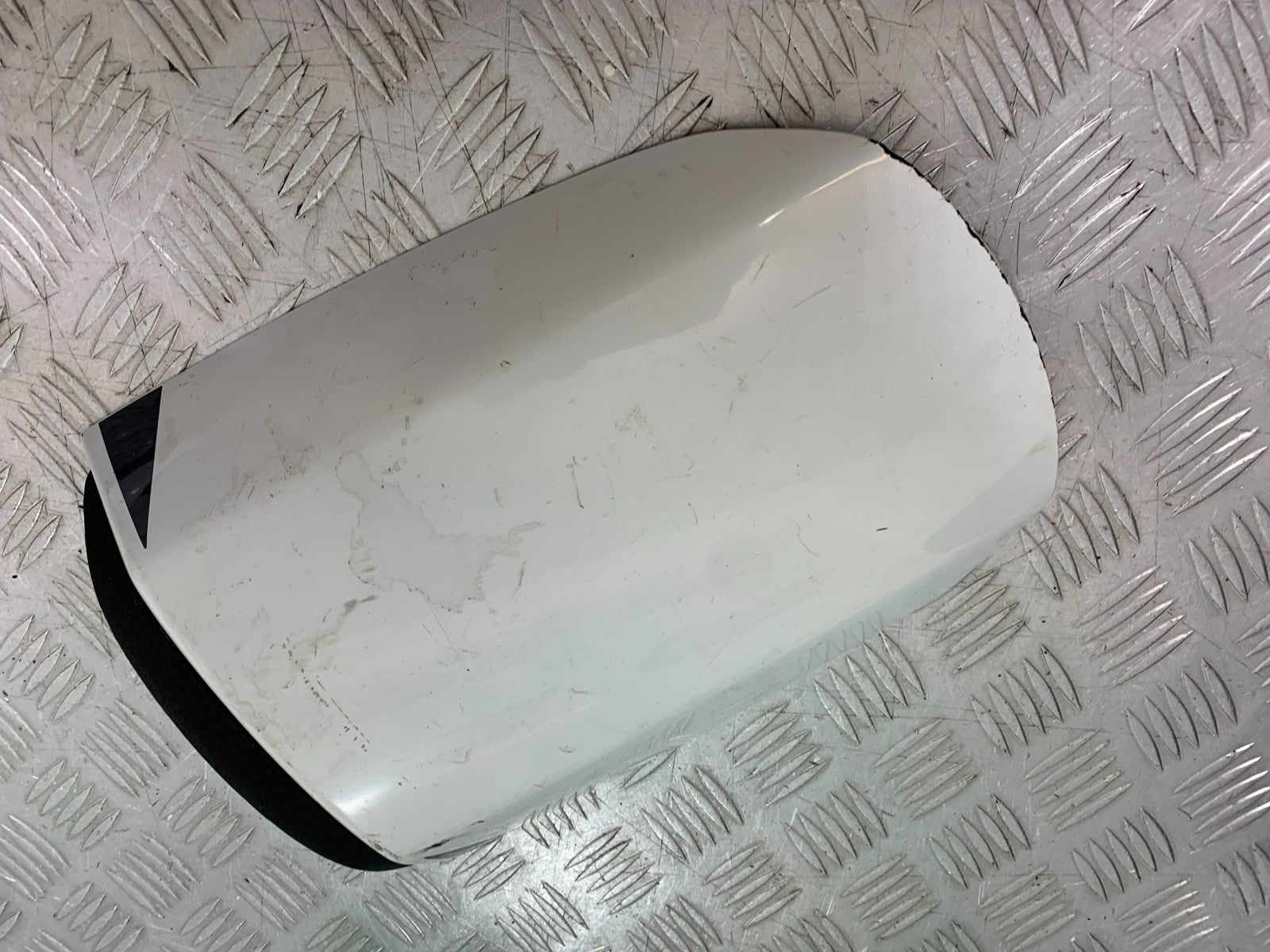 SUZUKI GSXR600 GSXR 600 K1 K2 K3 SEAT COWL  1999-03 (CMB1284)