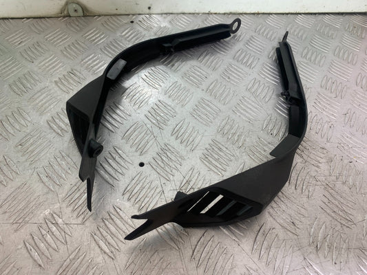 KAWASAKI ER6 N LEFT AND RIGHT INFILL COVERS   YEAR 2012-2017 (CMB1324)