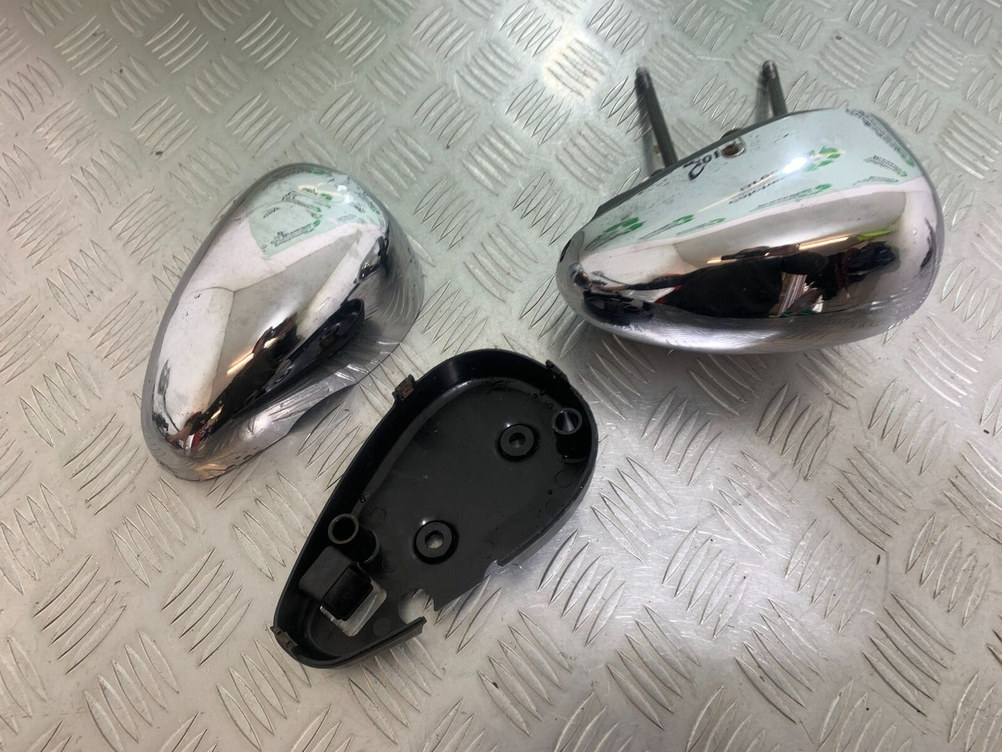 YAMAHA XV535 XV 535 VIRAGO LEFT AND RIGHT SIDE PODS  YEAR 1994-02 (CMB1044)