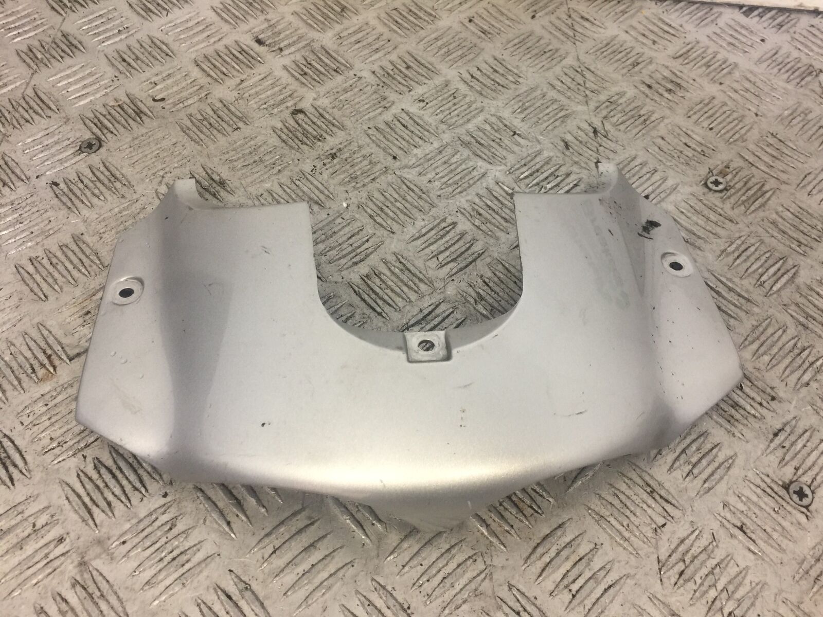 KAWASAKI ZZR1200 ZZR 1200 TAIL PIECE JOINER   2002-2005 (STOCK 678)