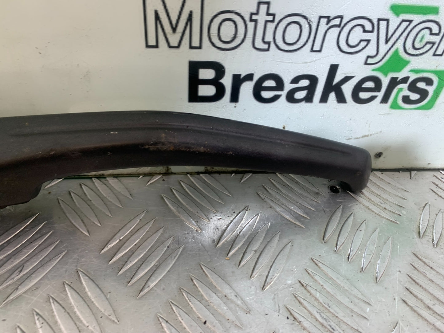 KAWASAKI ER6 F LEFT GRAB RAIL YEAR 2009-2011