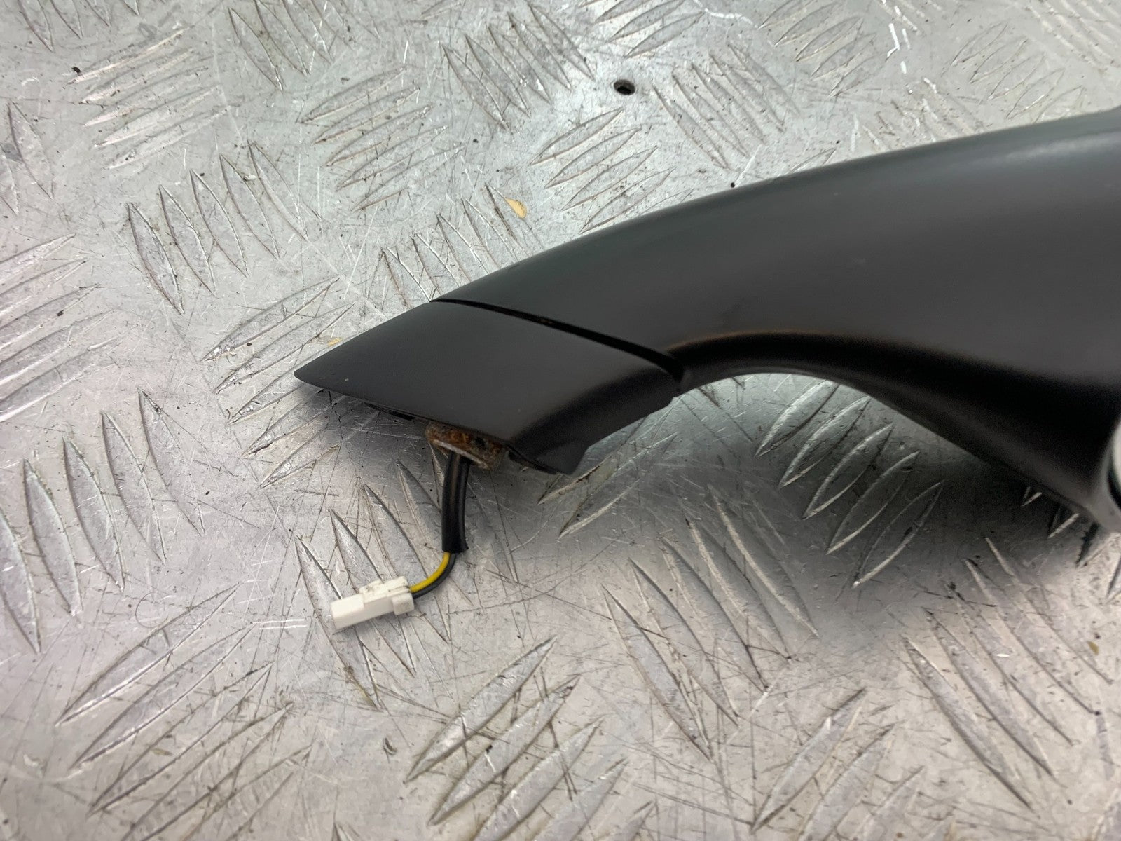 MV AGUSTA 675 F3 RIGHT MIRROR  YEAR 2012-2016 (CMB1302)