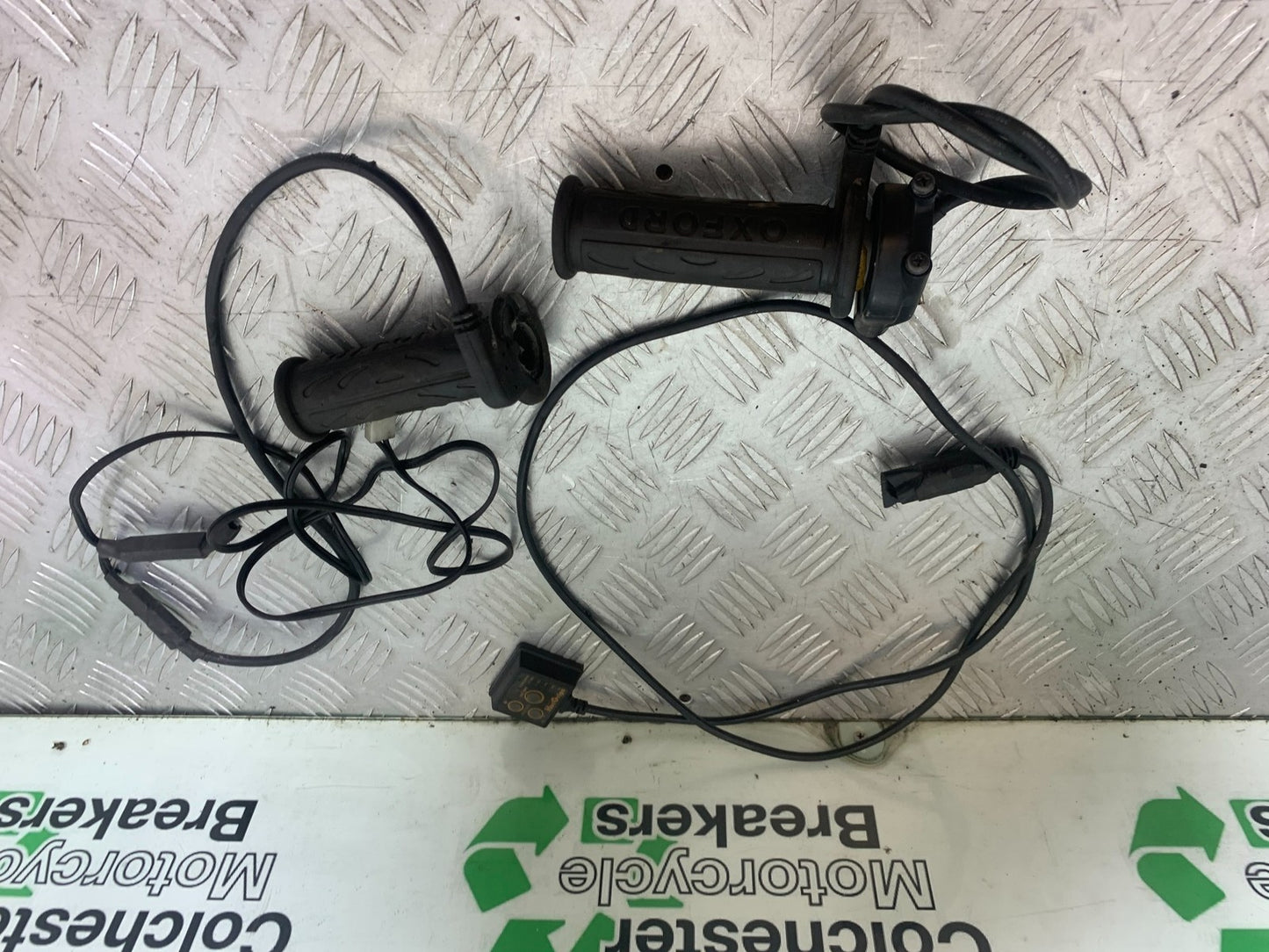 KAWASAKI GTR1400 GTR 1400 HEATED GRIPS  YEAR 2007-2009 (CMB1174)