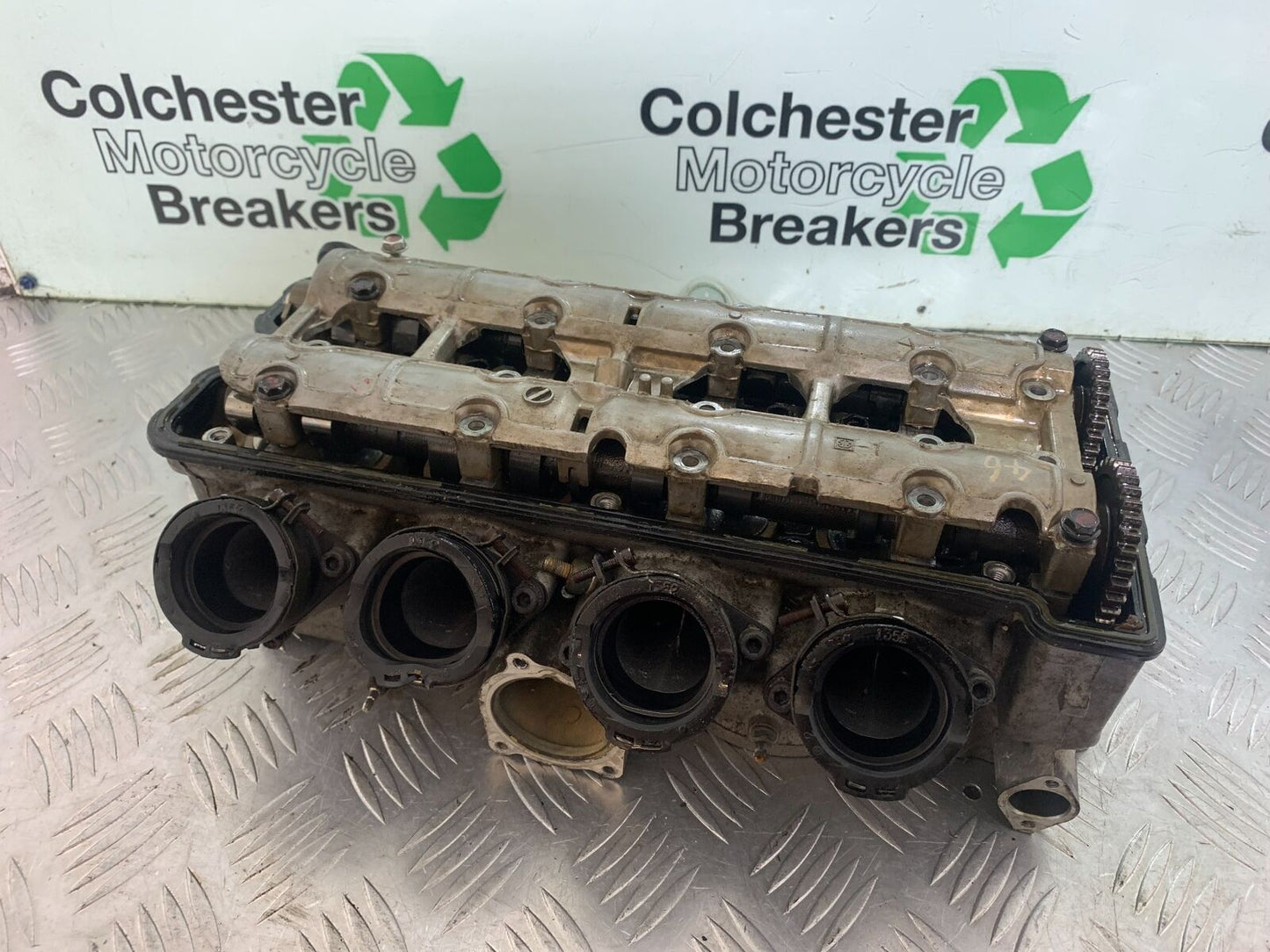 KAWASAKI ZX9R ZX9 C CYLINDER HEAD  YEAR 1998-99 (STOCK 903)