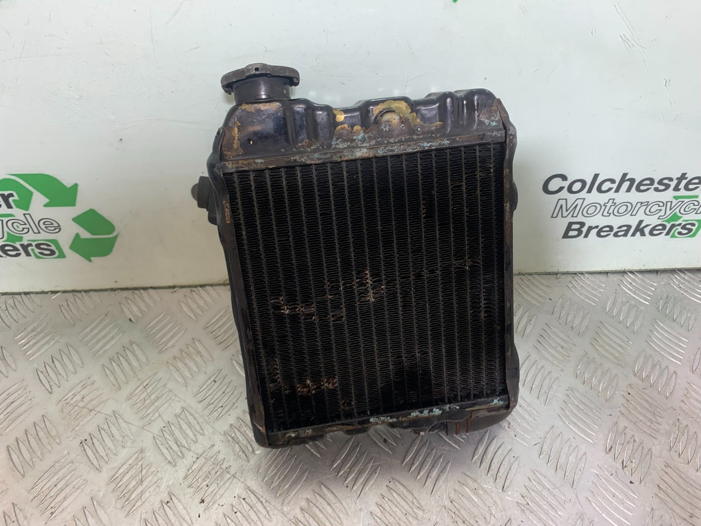 HONDA GL500 GL 500 SILVERWING RADIATOR   YEAR 1981-82  (CMB1168)
