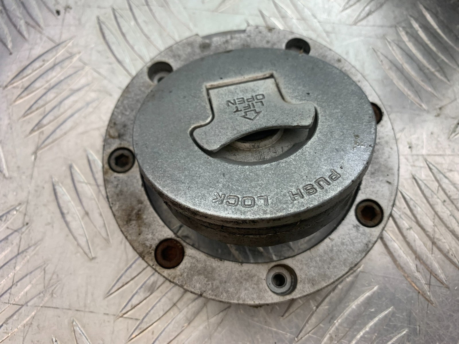 HONDA NT650 V DEAUVILLE ECU LOCKS KEY  YEAR 1999 (CMB1268)
