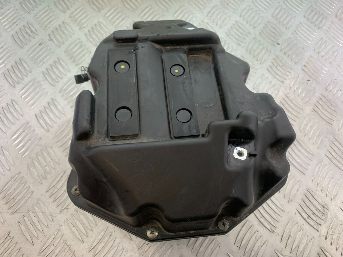 KAWASAKI Z650 ER650 KNFAN AIRBOX  YEAR 2022-2024 (CMB1112)